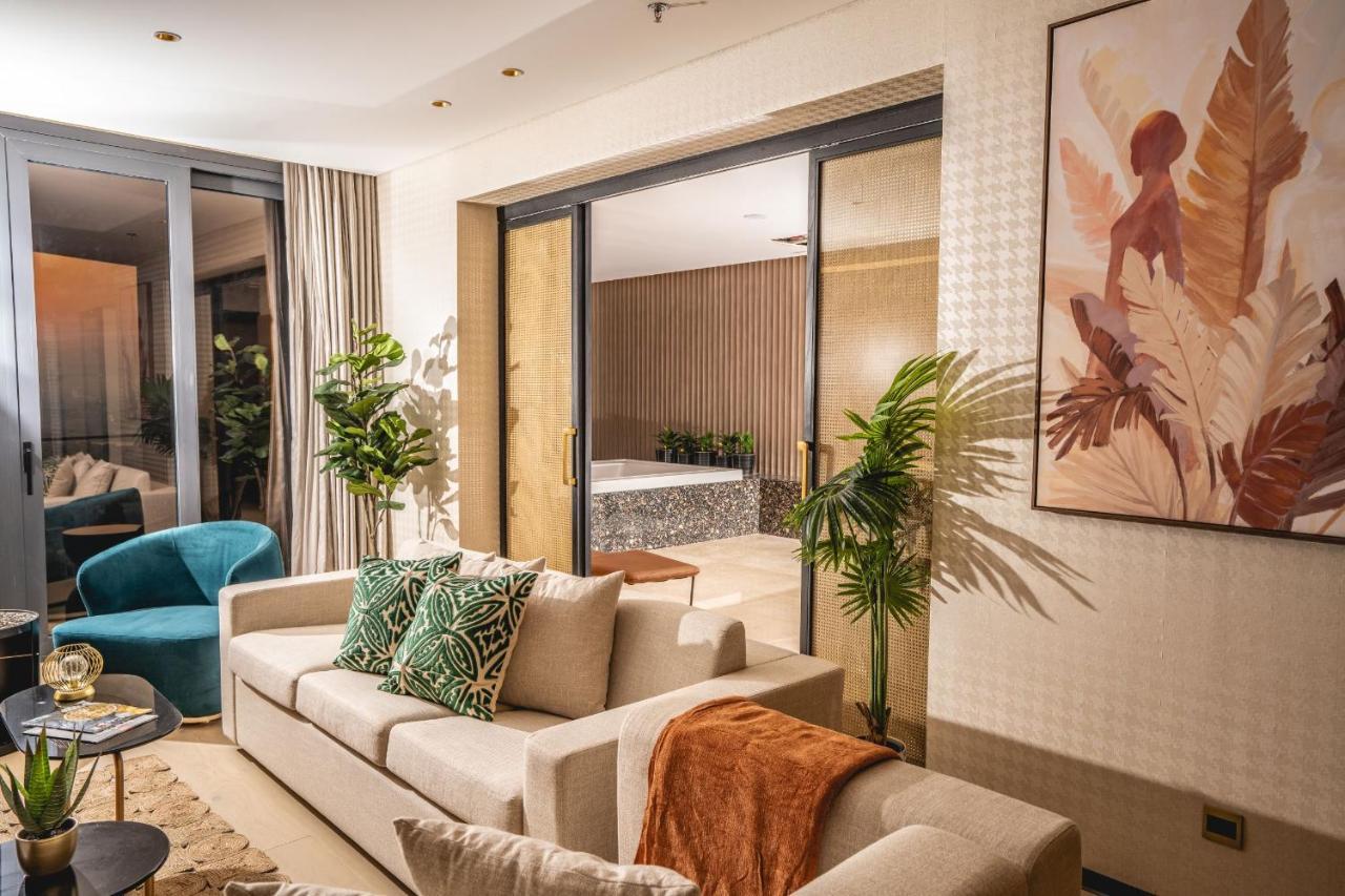 The House Hotel Ал Кхиран Екстериор снимка