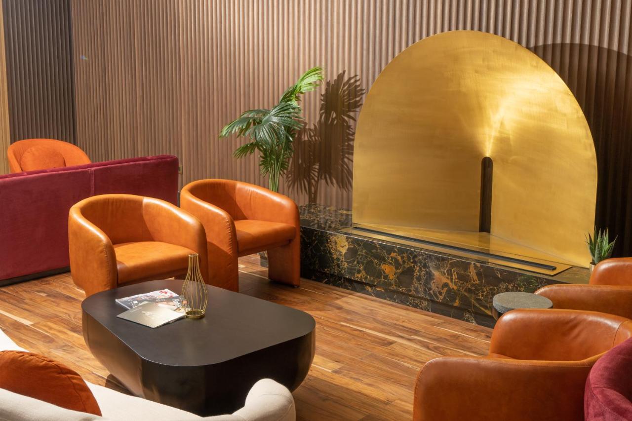 The House Hotel Ал Кхиран Екстериор снимка