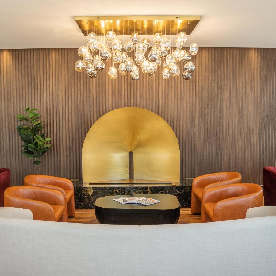 The House Hotel Ал Кхиран Екстериор снимка