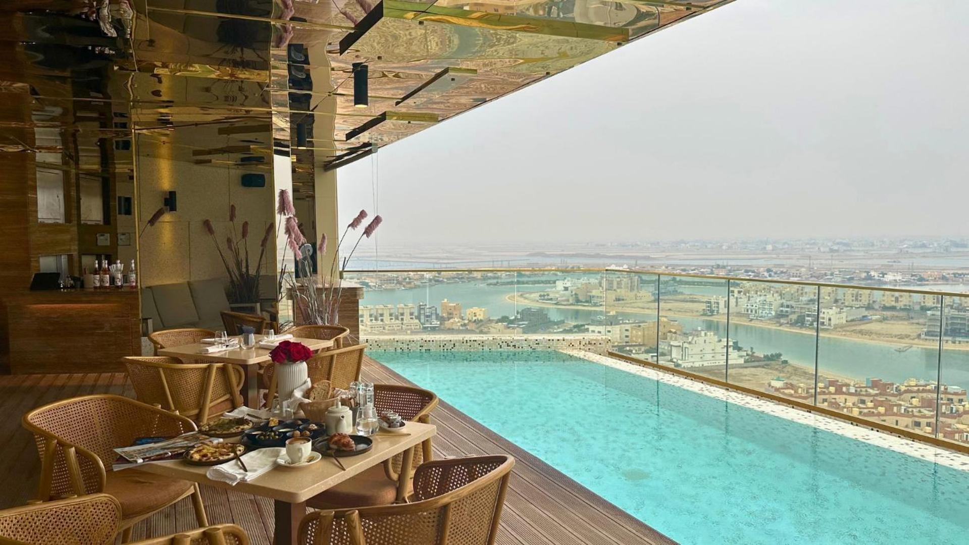 The House Hotel Ал Кхиран Екстериор снимка